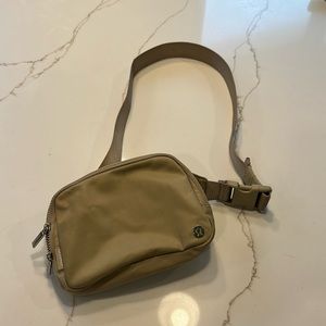 Well use Lululemon bag